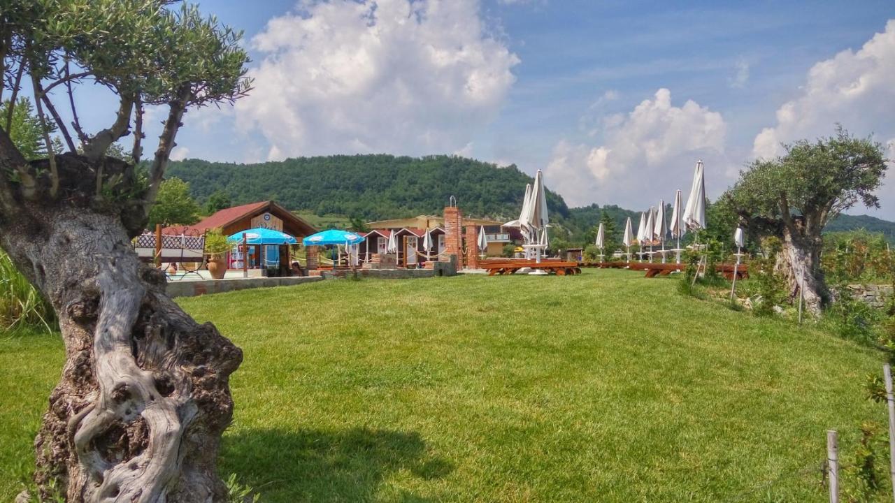Relais Black Horse Millesimo Εξωτερικό φωτογραφία