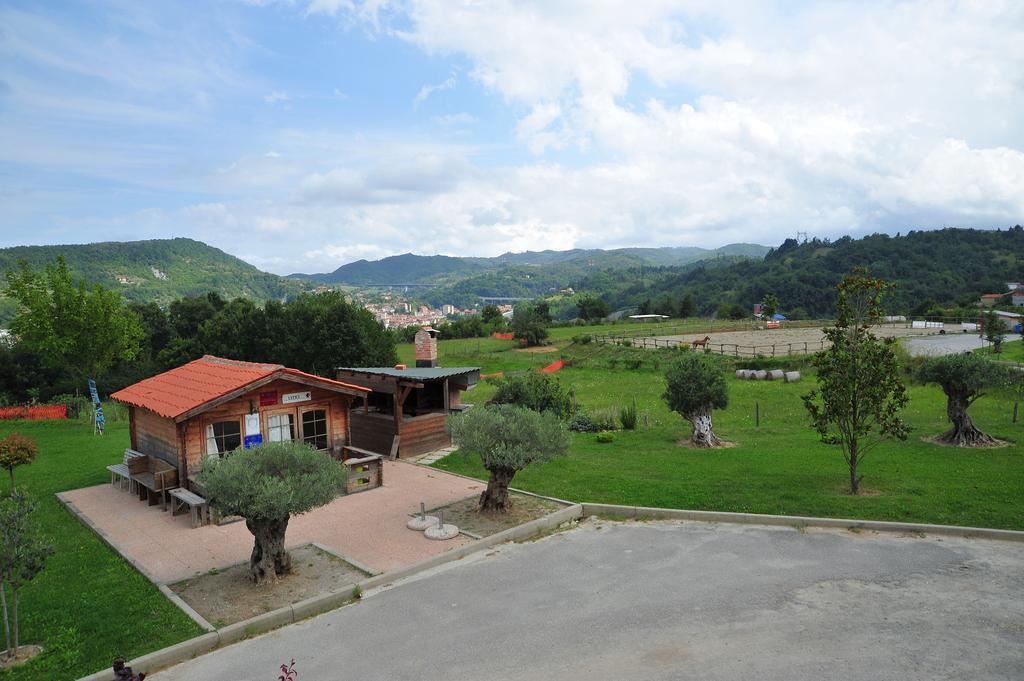 Relais Black Horse Millesimo Εξωτερικό φωτογραφία