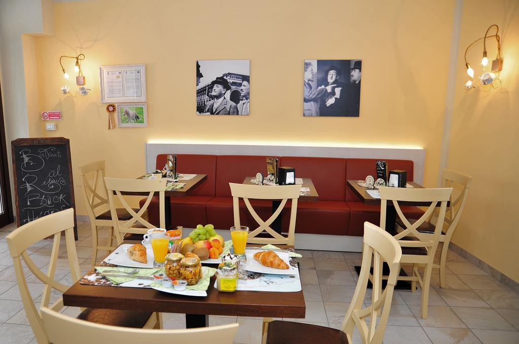 Relais Black Horse Millesimo Εξωτερικό φωτογραφία