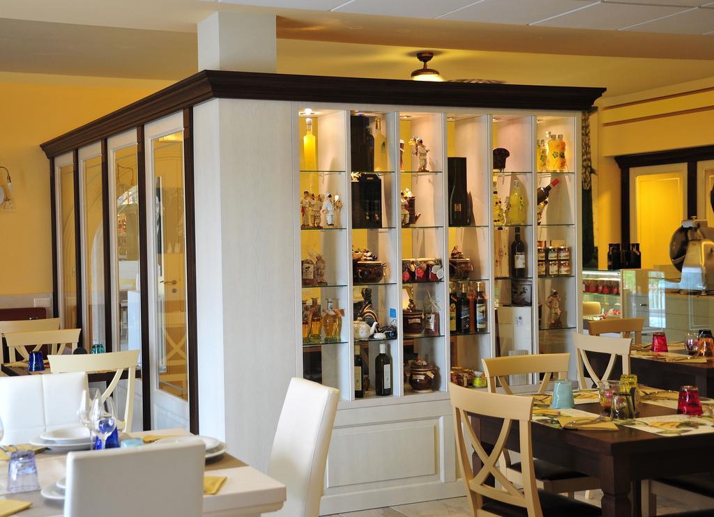 Relais Black Horse Millesimo Εξωτερικό φωτογραφία