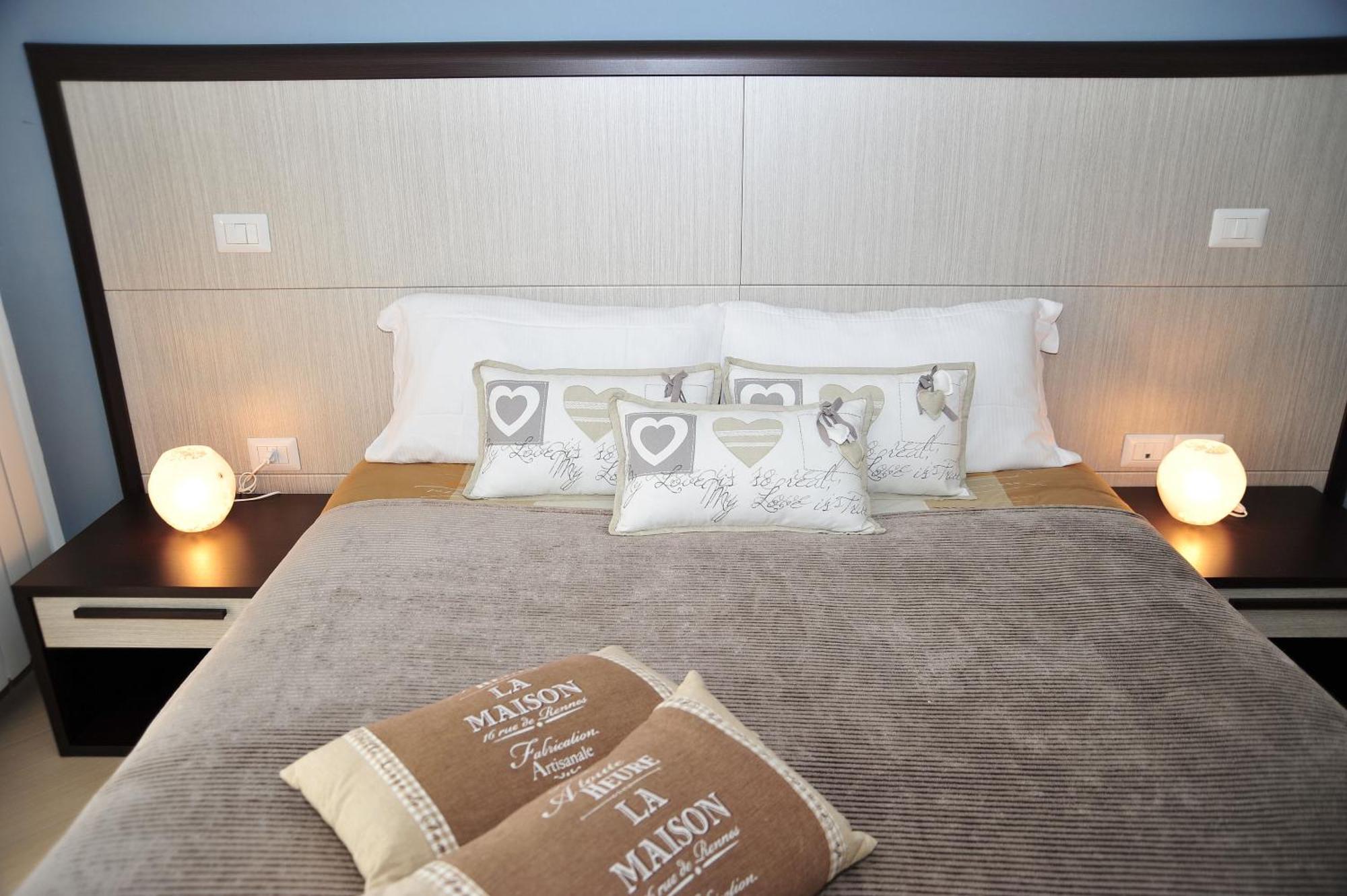 Relais Black Horse Millesimo Εξωτερικό φωτογραφία